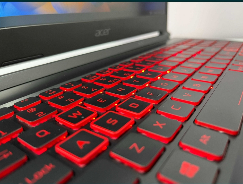 Acer Nitro 5 15,6"144Hz Ryzen 5 4600H GTX 1650 4Gb SSD 512Gb RAM Ноутбук Київ - фото 3