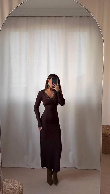 Женское романтичное элегантное миди платье и с кружевом вискоза Шоколад, 44/46 Одесса - изображение 5