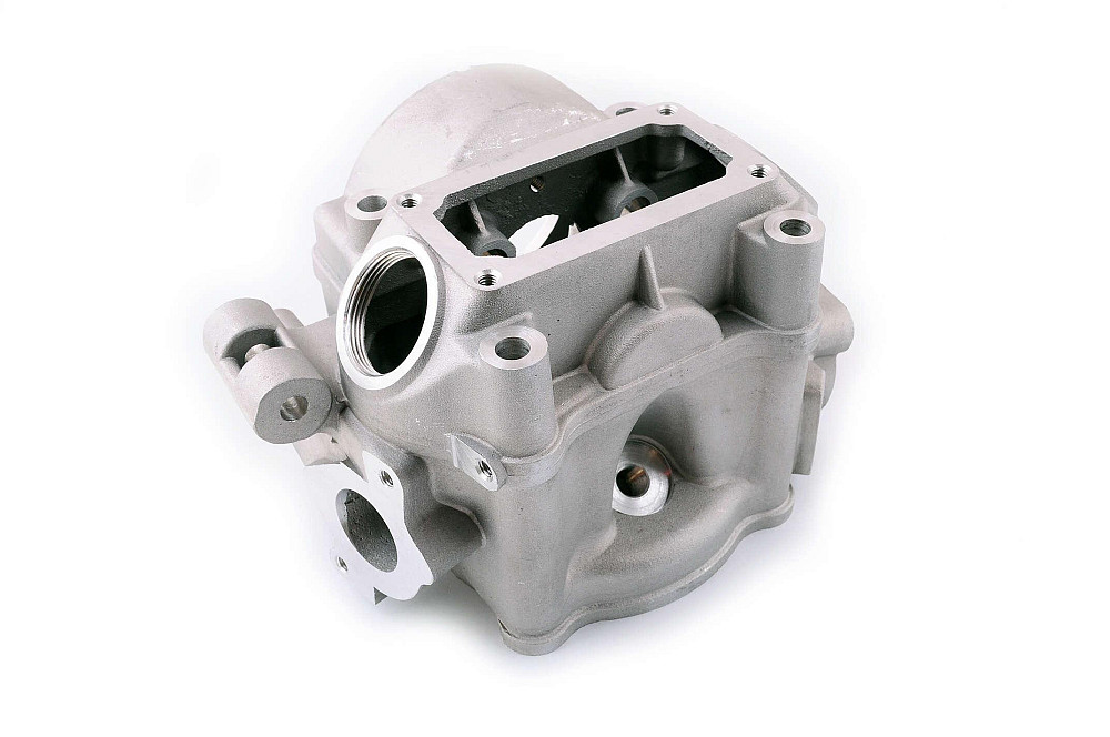 Головка циліндра Loncin CBD250 (гола) (OHC, вод. охолодження) YITON Київ - фото 1