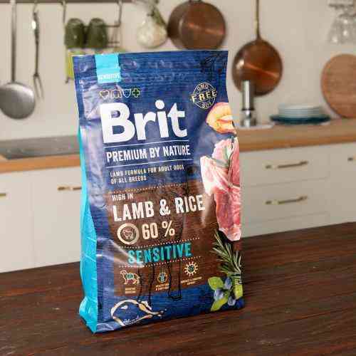Сухий корм Brit Premium Dog Sensitive Lamb для собак з чутливим травленням, з ягням, 3 кг Київ