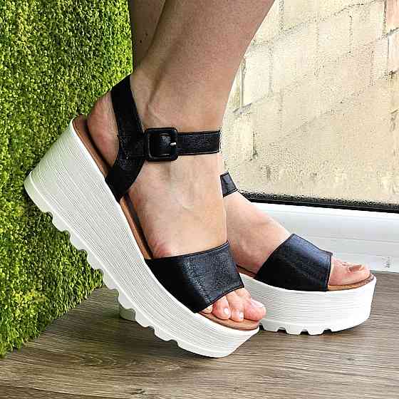 Жіночі Босоніжки на Танкетці Сандалії на платформі Чорні Літні (розміри: 36,37,38,39,40) — 200 Дніпро