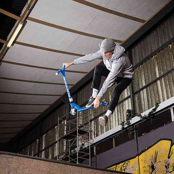 Самокат Micro серії Trixx & Ramp - Синій Дніпро