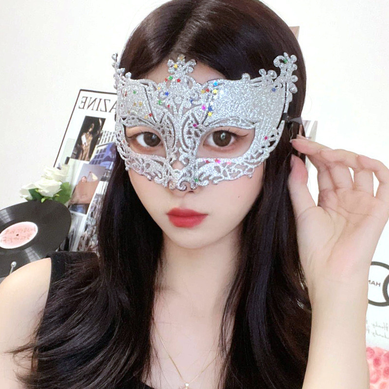 Маска карнавальна жіноча з блискітками one size сріблястий Київ - фото 3