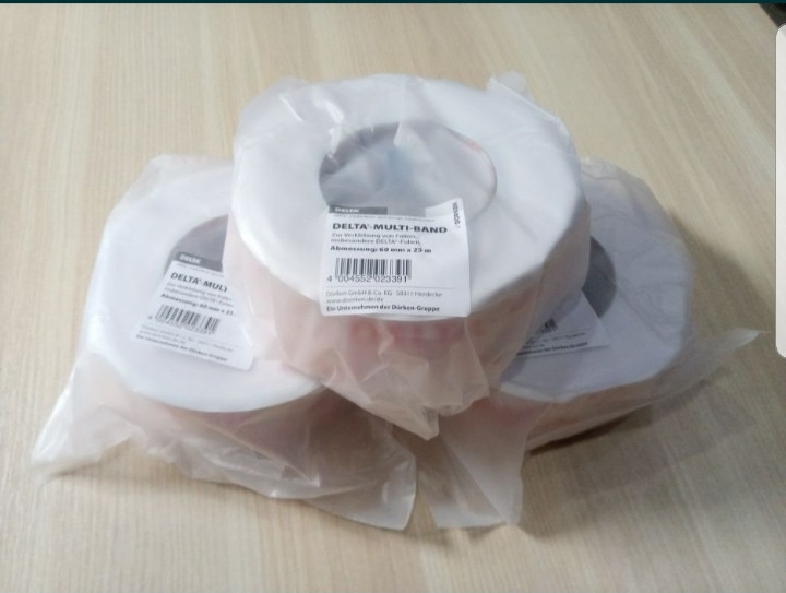Одностороння клейка стрічка для усіх типів мембран Delta-Multi-Band M 60 Київ - фото 5