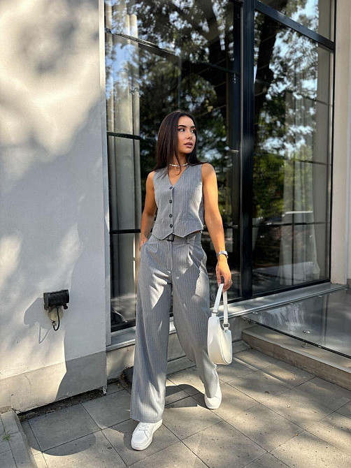 Жіночий брючний костюм-двійка: жилет і штани турецька костюмка Сірий, 46 Одеса - фото 8