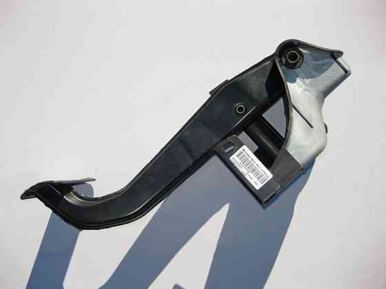 Mercedes-Benz  A2042902001 Педаль гальма C-Class W204 E-Class W212 C207 GLK X204 CLS C218 Одеса