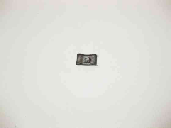 Mercedes-Benz  A0009952632 Хомут кріплення масляних трубок з привареною гайкою M6 Одеса