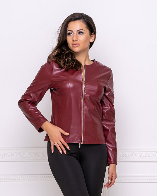 Тонка демісезонна куртка-жакет з екошкіри "Delmar" оптом | Розпродаж моделі Київ - фото 2