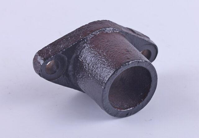 Фланець нижнього патрубка радіатора Хинтай 120 Мукачево - фото 2