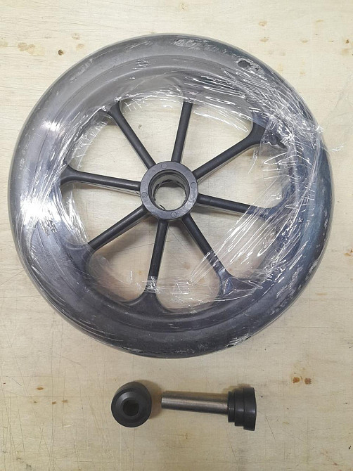Переднє колесо до коляски інвалідної без двигуна 8" Дніпро - фото 1