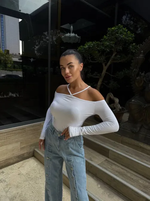 Жіночий лонгслів з відкритими плечима Одеса - фото 5