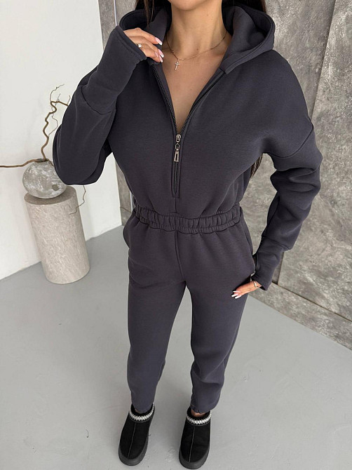 Женский теплый повседневный комбинезон с капюшоном трехнить на флисе Графит, 48/50 Одесса - изображение 1
