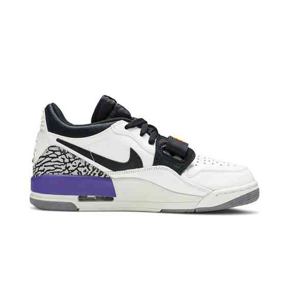 Мужские Кроссовки Nike Jordan Белые Кожаные Джорданы Найк (размеры: 41,42,43,44,45) Видео Обзор Днепр