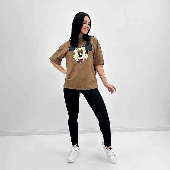 Женская футболка с рисунком 