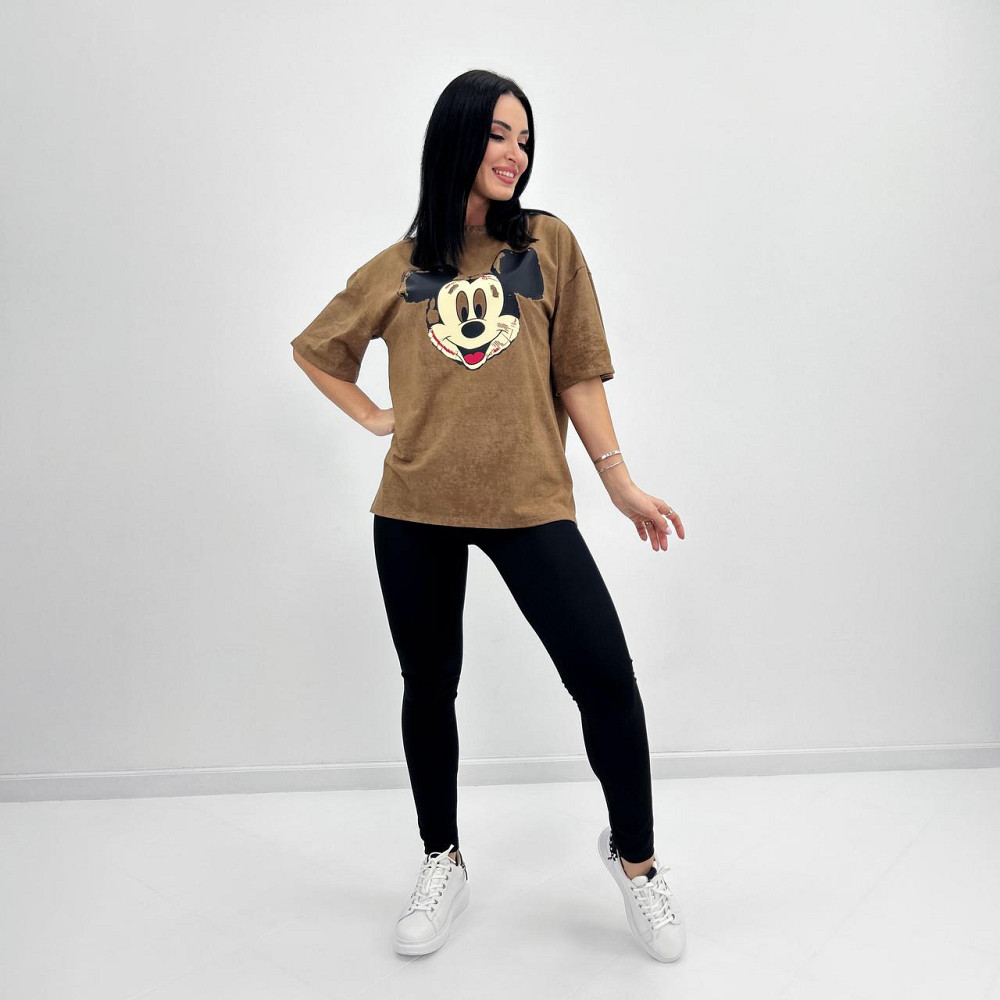 Женская футболка с рисунком 