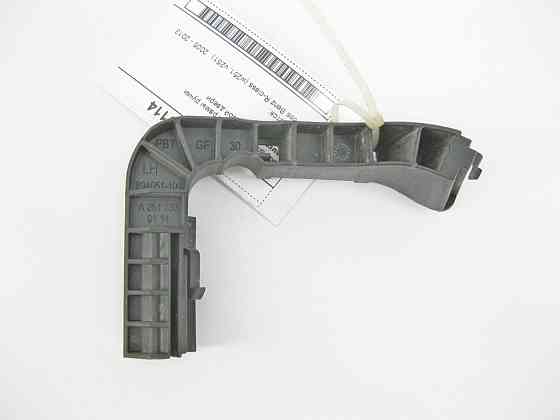 Mercedes-Benz  A2517330114 Утримувач - кронштейн рами ручки на замку задніх лівих дверей R-Class W251 Одеса