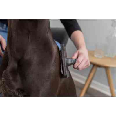 Расческа для животных Trixie Пуходерка для ухода за шерстью и подшерстком у собак 12х20 см (4011905241333) Винница