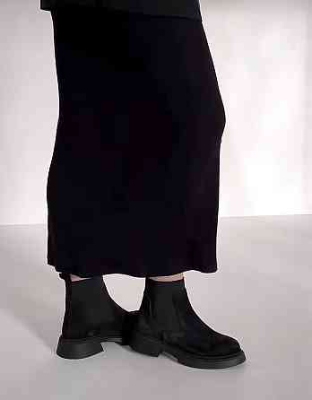 Arcoboletto Черевики жіночі Arcoboletto чорні натуральна замша висота 13 см (5363) Коломыя