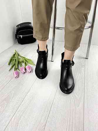 Черевики жіночі Milanti чорні натуральна шкіра висота 12см розмір 36 (3201) Коломия