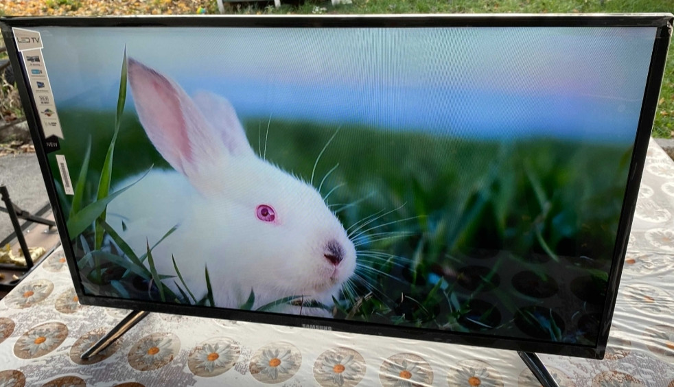 Новинка! Телевизор: Samsung 42