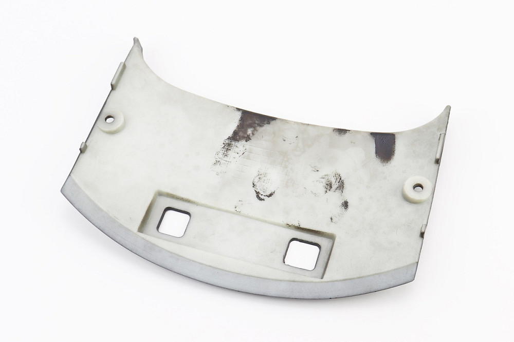 пластик - задній верхній, ЧОРНИЙ Київ - фото 2