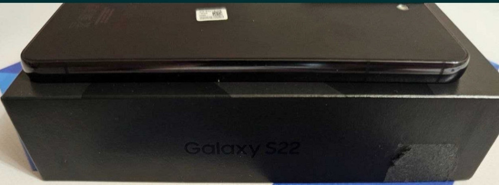 Смартфон: Samsung S22 8/128Gb. Киев - изображение 2
