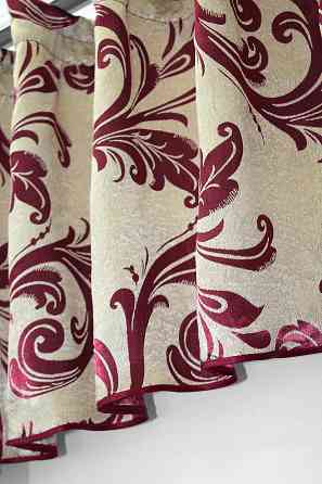 Кухонный комплект VR-Textil № 097к шторка с ламбрекеном бордовый с золотистым 270х170 см (50-918) Киев