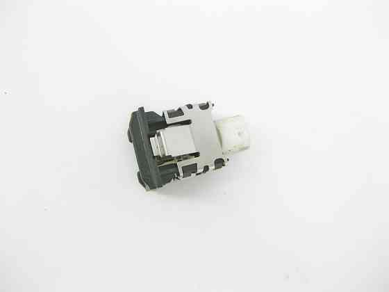 Mercedes-Benz  A2218200087 Штекер USB S-Class W221 CL C216 Одесса