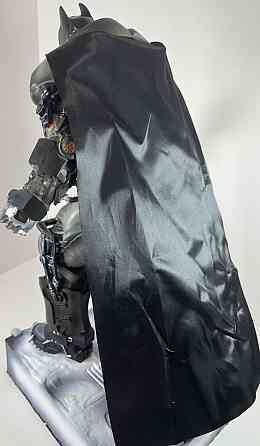 Фигурка Бэтмен по игре Batman Arkham Origins с подсветкой. Харьков