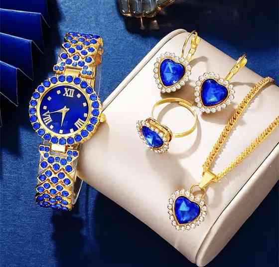 Подарочный набор для женщин Сердце наручные часы кольцо ожерелье и серьги без подарочной коробки синий Киев