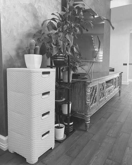 Комод пластиковий 