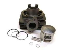 Циліндр у зборі скутера Сузукі AD 65 Мукачево