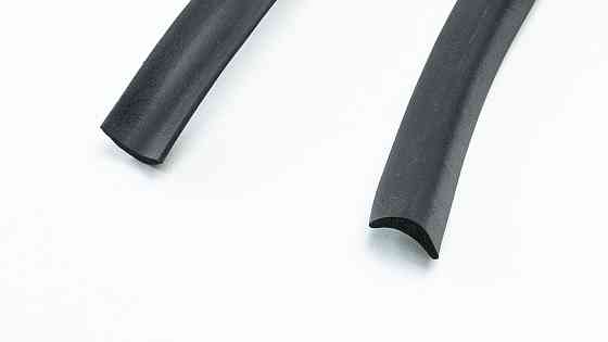 Уплотнитель УАЗ 469 низ (2200 мм) дверей Мукачево