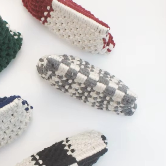 Набір макраме для рукоділля, для творчості та в'язання своїми руками гаманця 15.7х10см колір сірий з білим Кам'янець-Подільський