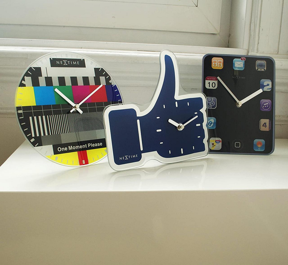 Настінний годинник 