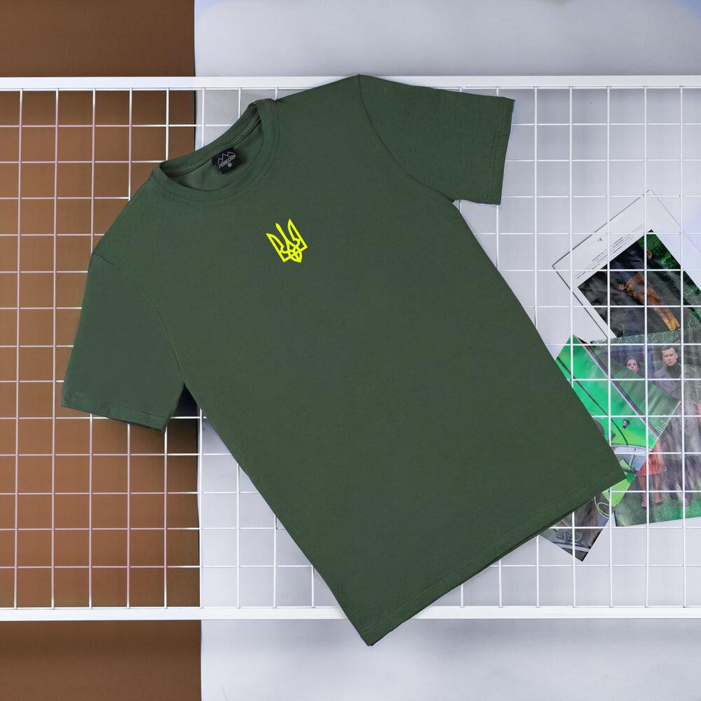 Футболка чоловіча однотонна хакі Pobedov Peremoga - Наклейка Герб 4см жовта Київ - фото 1