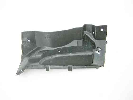 Mercedes-Benz  A2206902630 Пластикова накладка переднього правого лонжерону S-Class W220 CL C215 Одеса